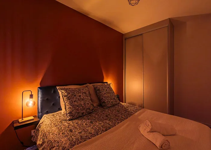 Le Vesle - Center - Cathedral Daire *